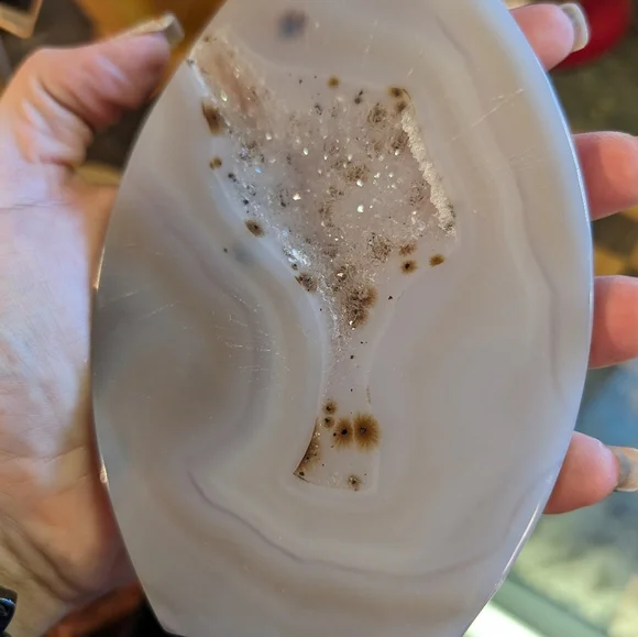 Crystal Druzy Agate on Stand - Picture 4 of 7